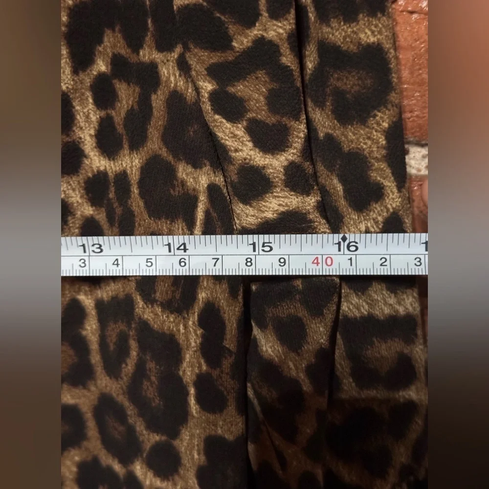 Michael Kors Brown Leopard Print Top EUC Size Small